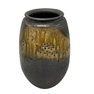 Shōwa Shigaraki Yaki Ikebana Flower Vase, Japan, 1960s